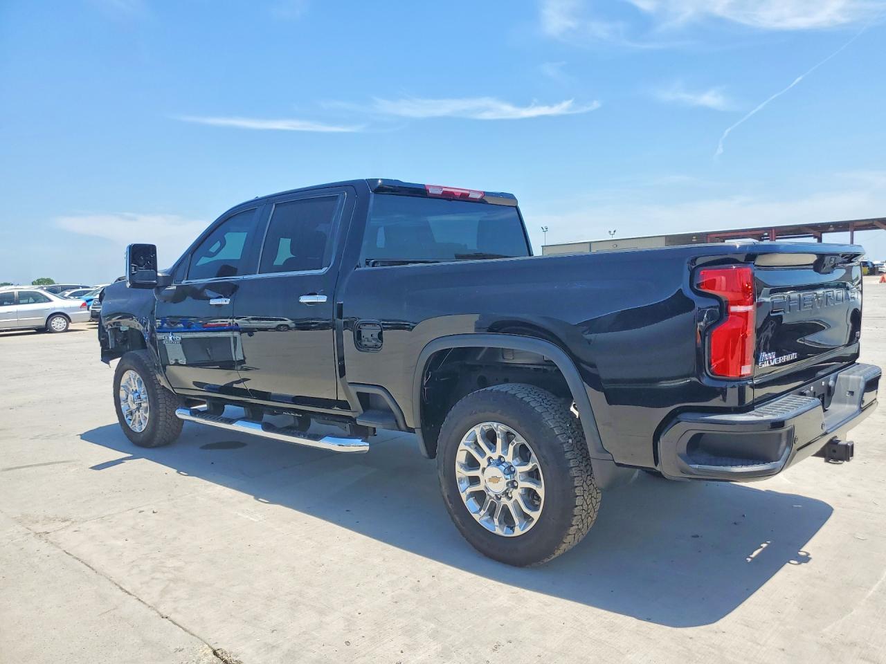 2025 Chevrolet Silverado K2500 Heavy Duty Lt - zdjęcie 2