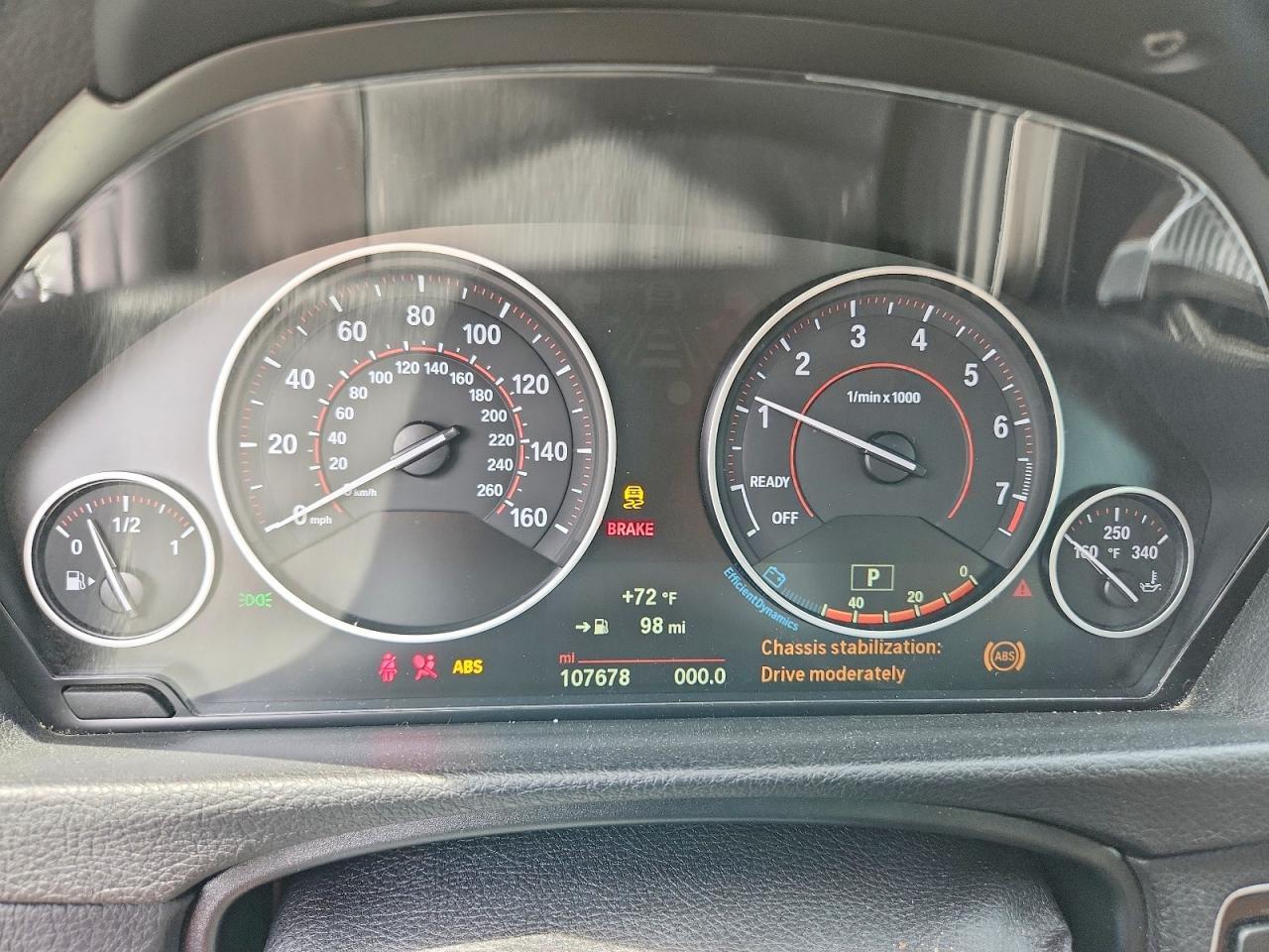 2018 BMW 330 I - zdjęcie 9