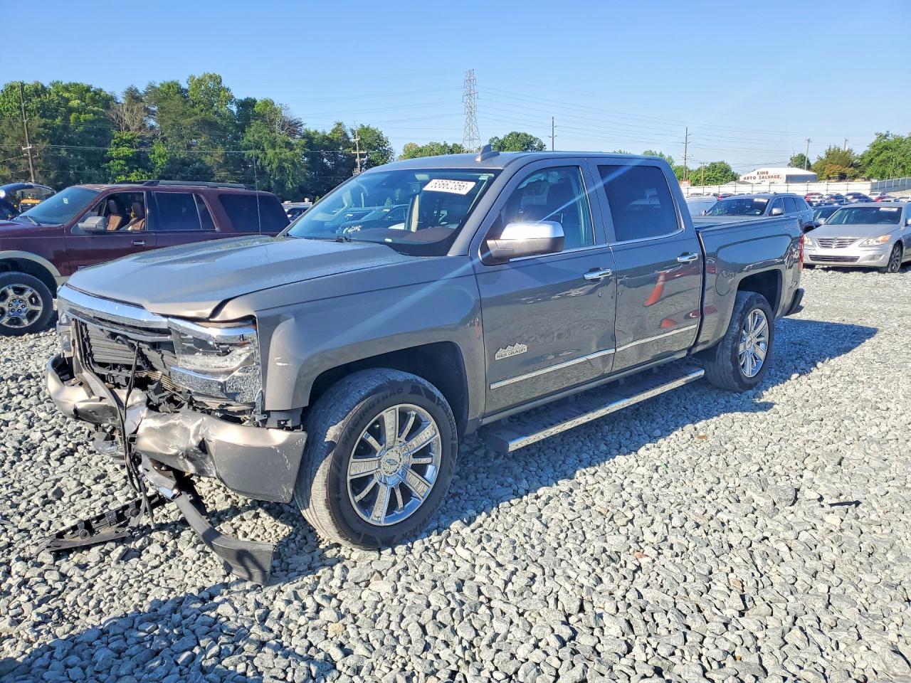 2017 Chevrolet Silverado K1500 High Country - zdjęcie główne
