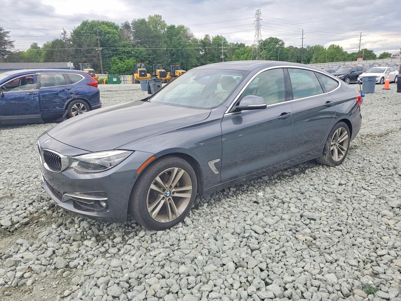 2019 BMW 330Xi Gt - zdjęcie główne