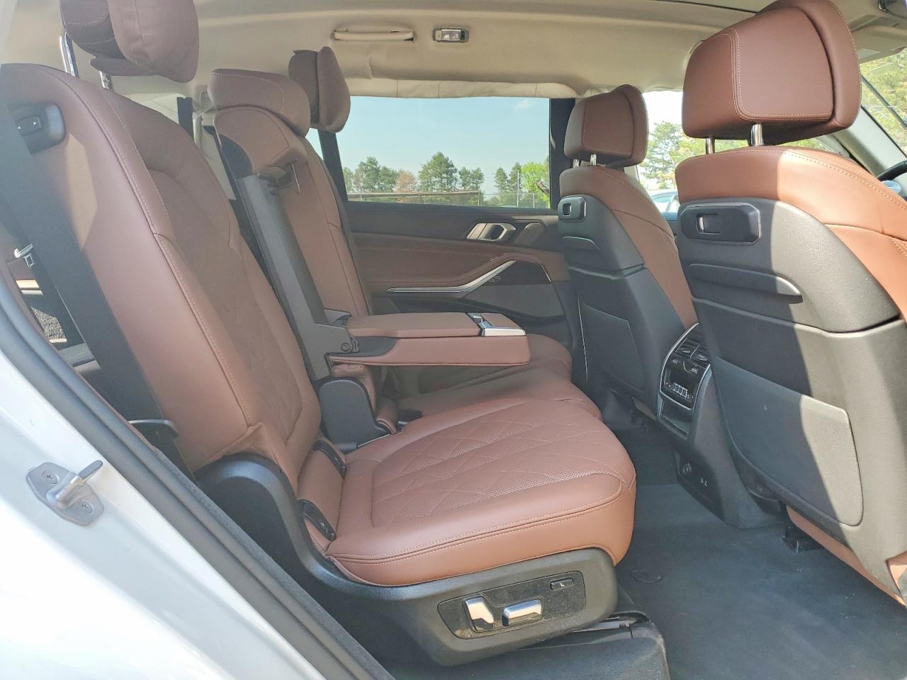 2026 B M W X Series X7 4D Suv 40I xDrive Msport - zdjęcie 11