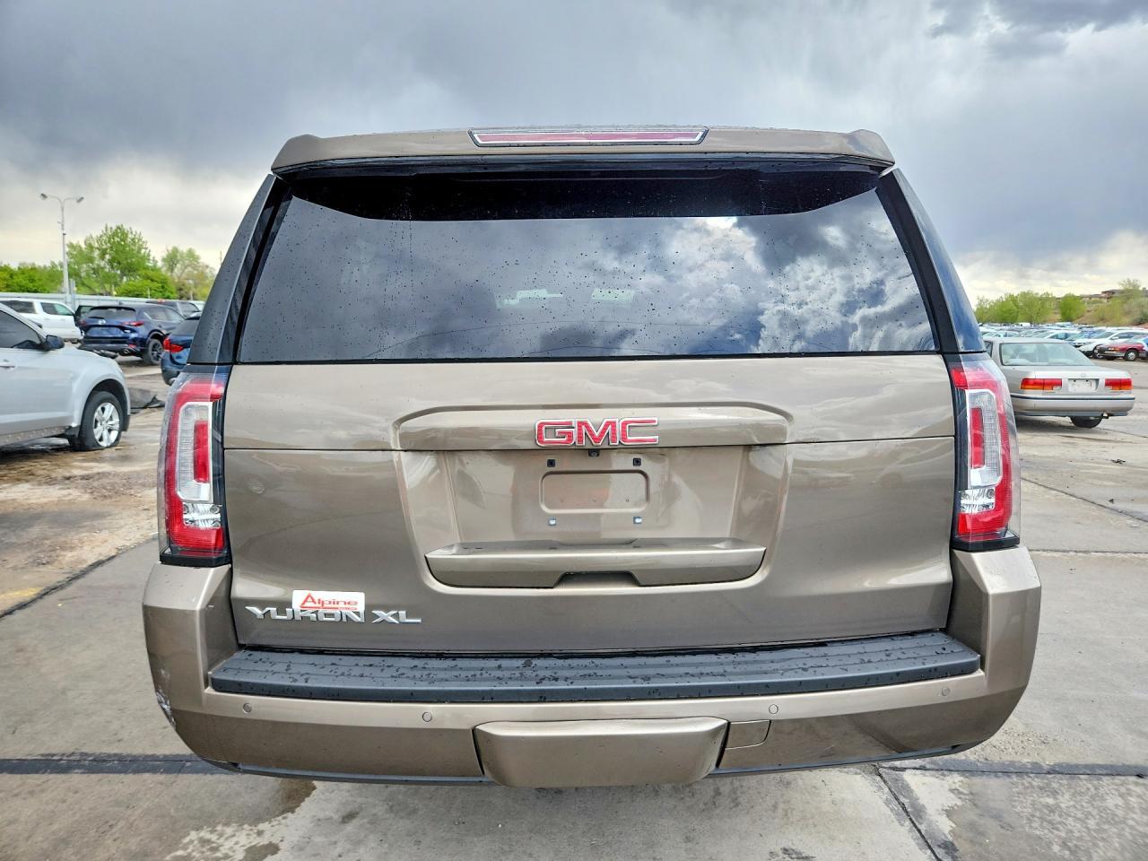 2016 GMC Yukon Xl K1500 Slt - zdjęcie 6