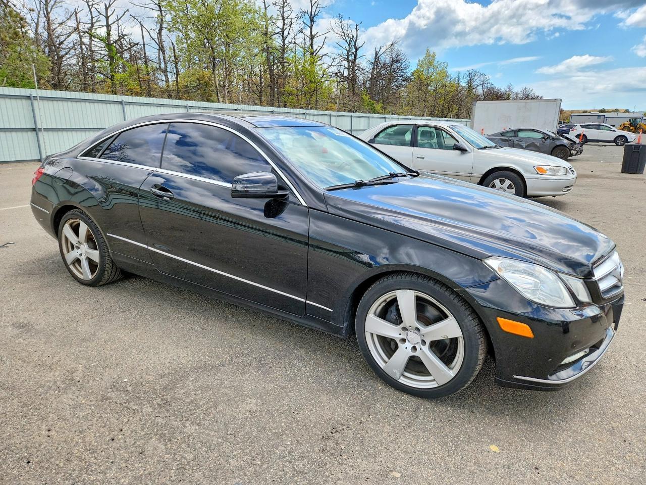 2013 Mercedes-Benz E 350 4Matic - zdjęcie 4