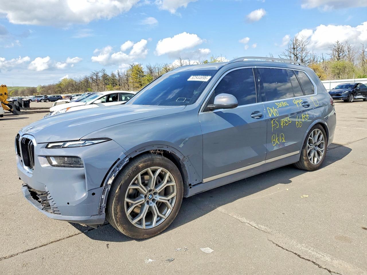 BMW X7 - zdjęcie 1