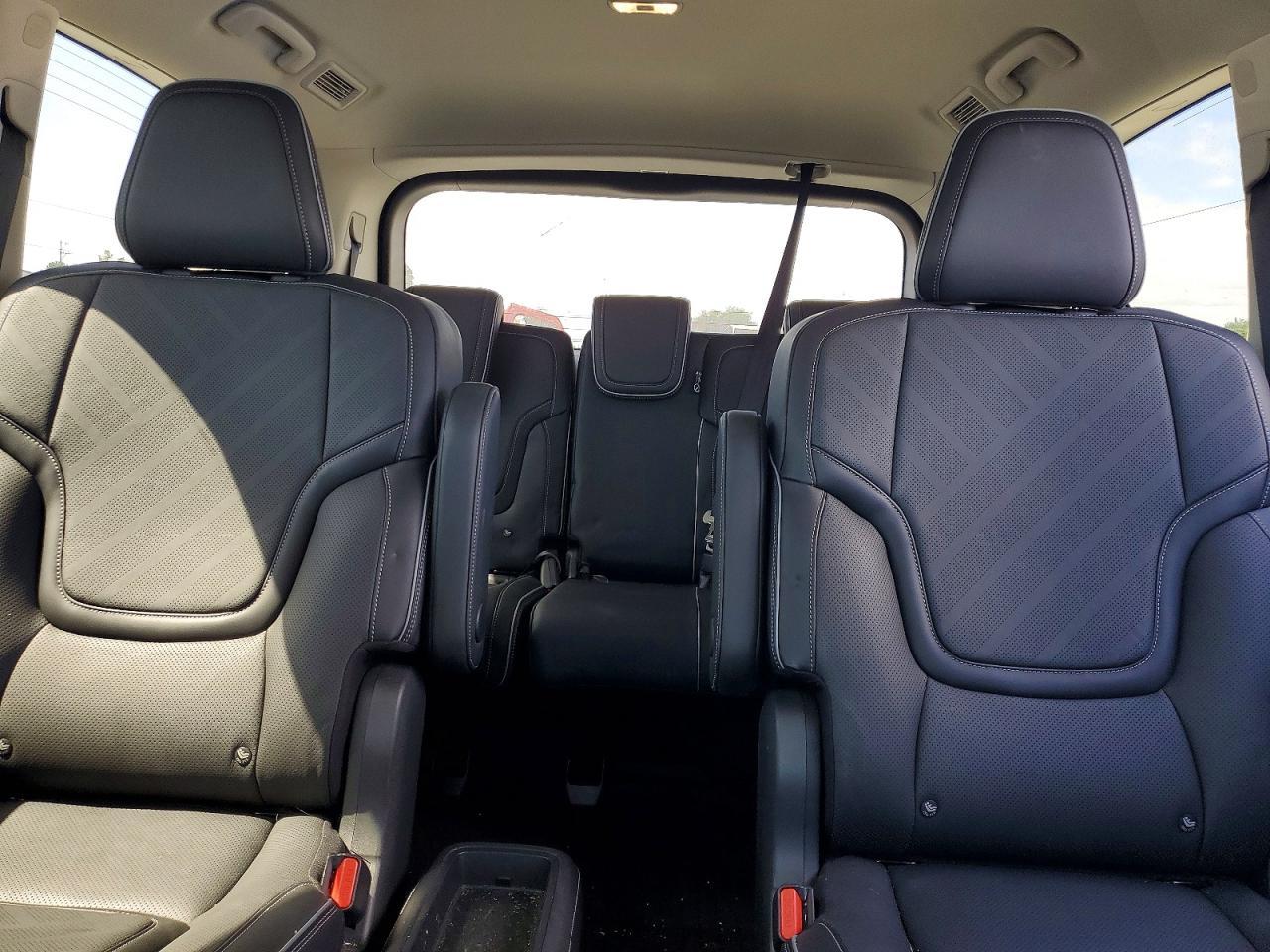 2025 Infiniti Qx80 Luxe - zdjęcie 10