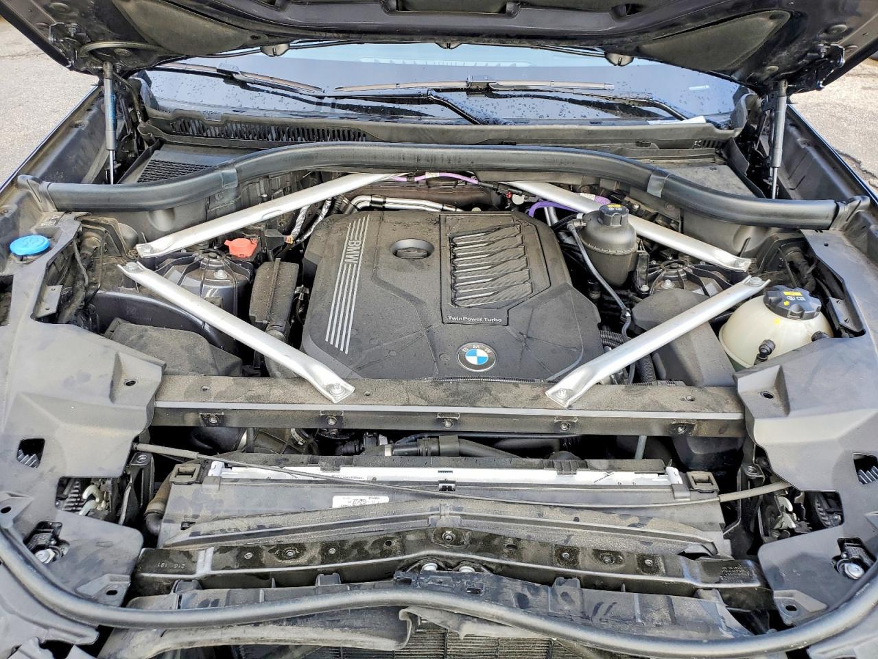 2021 BMW X5 xDrive40I - zdjęcie 12