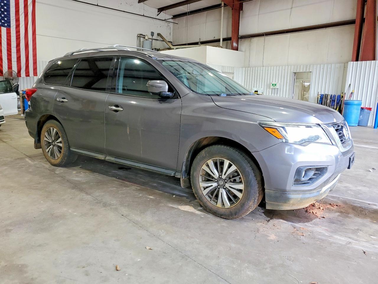 2017 Nissan Pathfinder Sl - zdjęcie 4