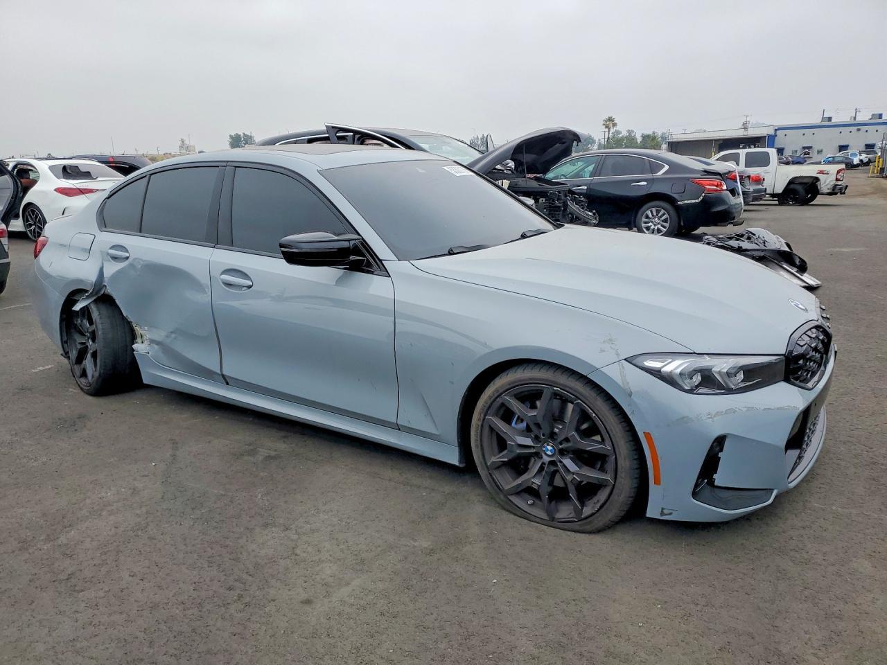 2025 BMW M340I - zdjęcie 4