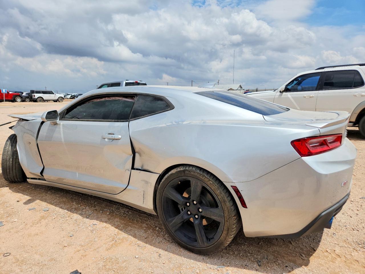 2018 Chevrolet Camaro Lt - zdjęcie 2