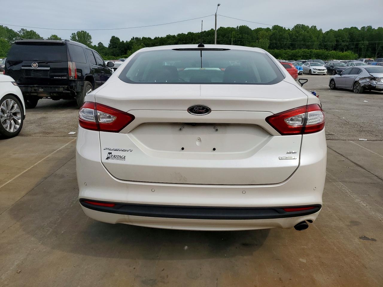 2016 Ford Fusion Se - zdjęcie 6