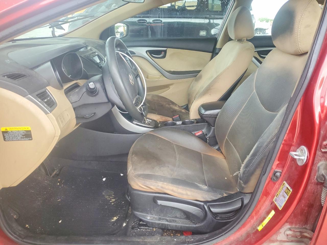 2013 Hyundai Elantra 4D - zdjęcie 7