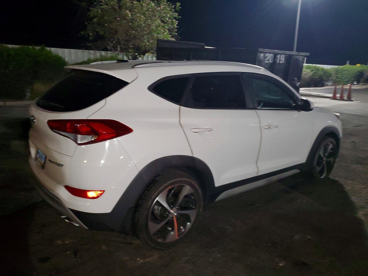 2017 Hyundai Tucson Sport - zdjęcie 3