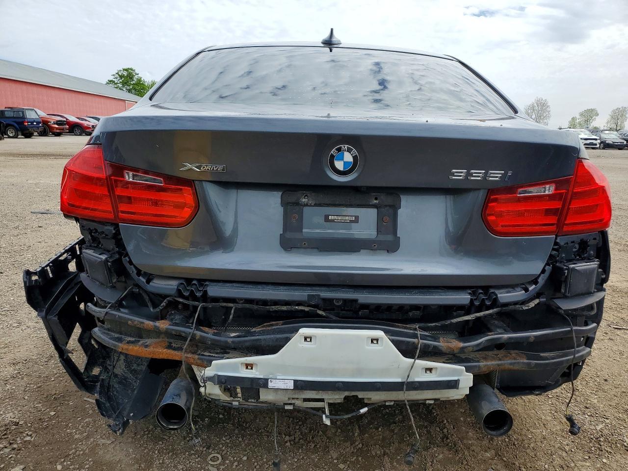 2014 BMW 335 Xi - zdjęcie 6