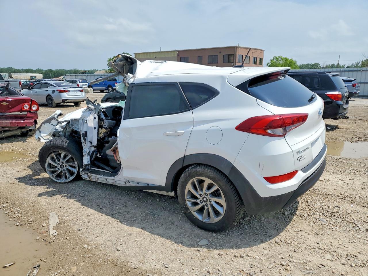 2016 Hyundai Tucson Se - zdjęcie 2