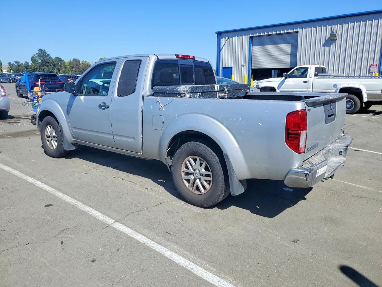 2017 Nissan Frontier Sv - zdjęcie 2