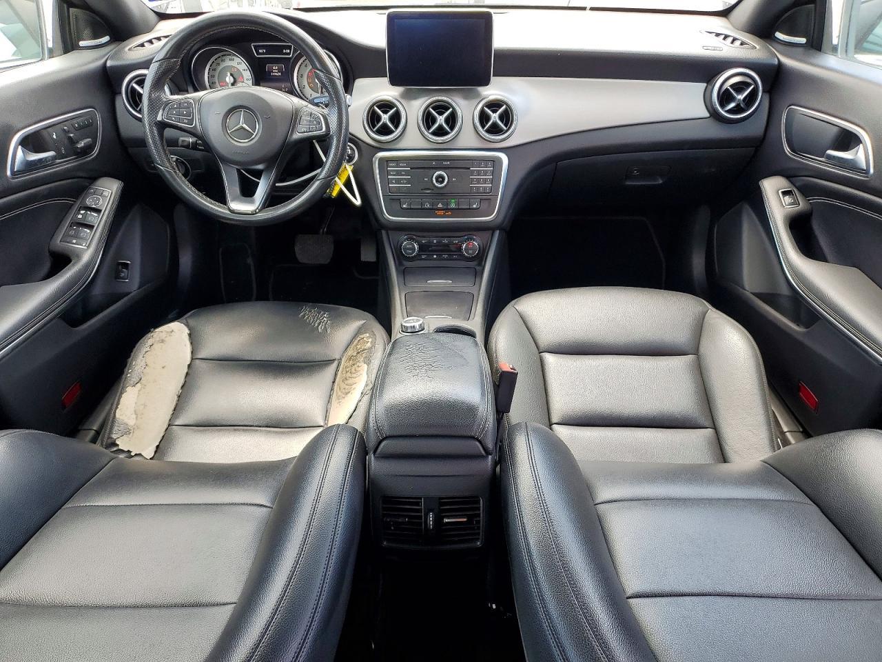 2015 Mercedes-Benz Cla 250 - zdjęcie 8