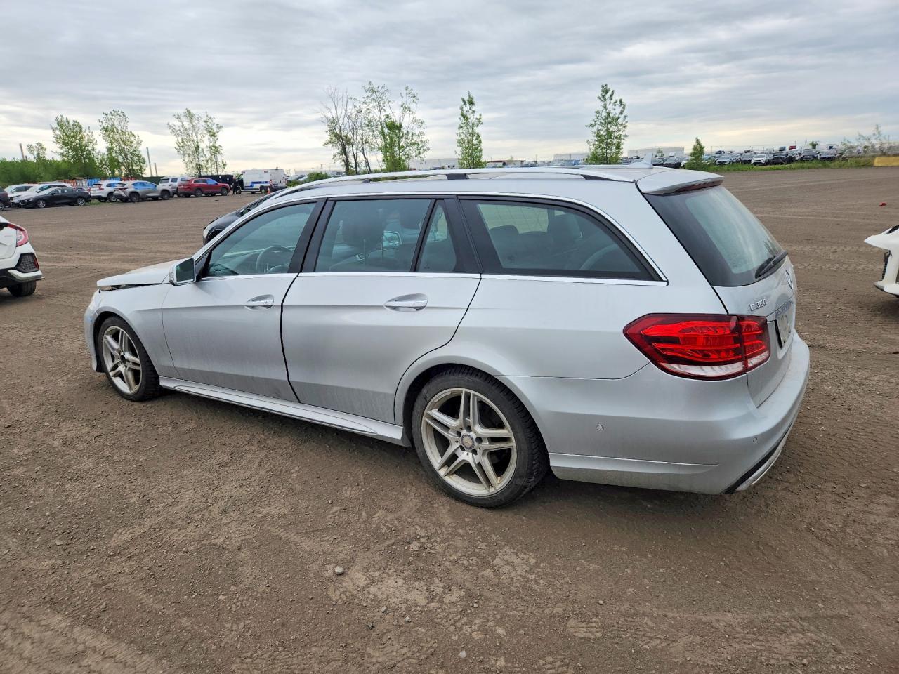 2014 Mercedes-Benz E 350 4Matic Wagon - zdjęcie 2