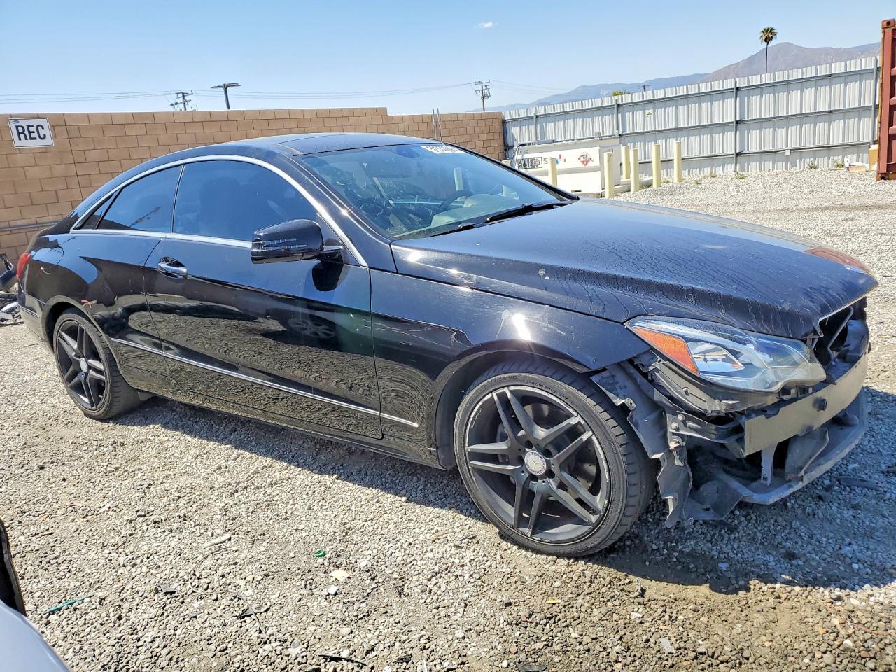 2014 Mercedes-Benz E 350 - zdjęcie 4