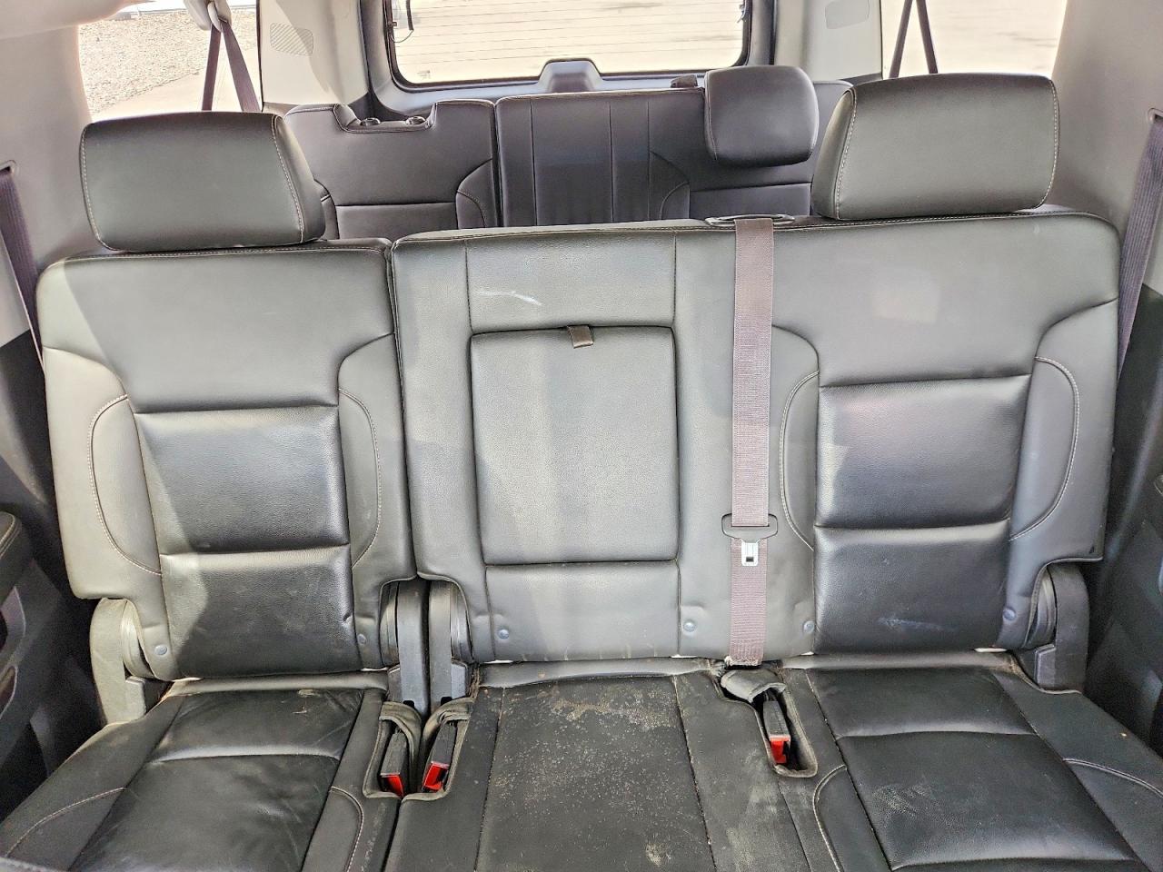 2015 Chevrolet Suburban K1500 Lt - zdjęcie 10