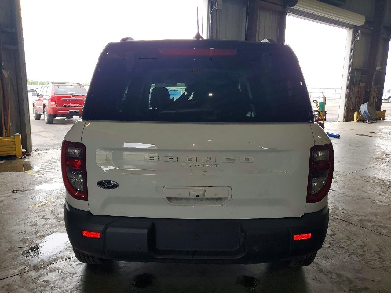 2025 Ford Bronco Sport Outer Banks - zdjęcie 6
