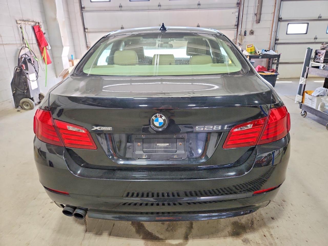 2013 BMW 528 Xi - zdjęcie 6