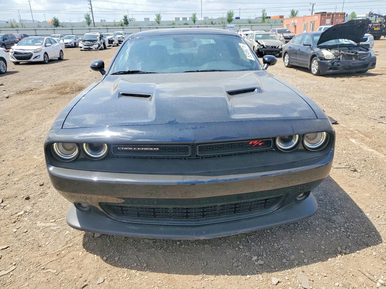 2017 Dodge Challenger R - zdjęcie 5