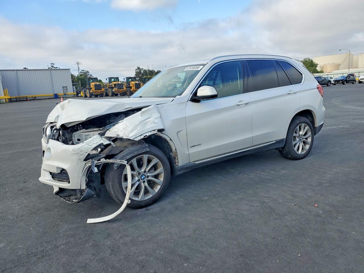 2015 BMW X5 xDrive35I - zdjęcie główne
