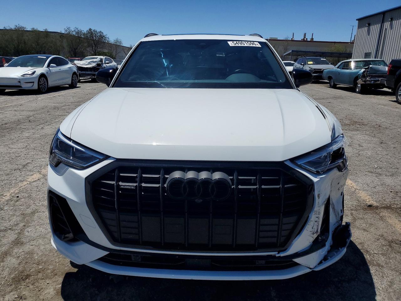 2025 Audi Q3 Premium Plus S Line 45 - zdjęcie 5