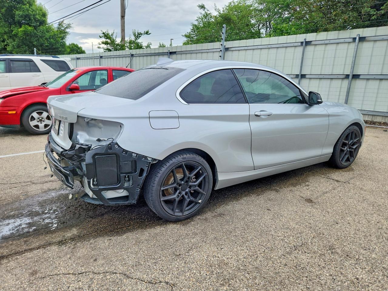2016 BMW 228 I Sulev - zdjęcie 3