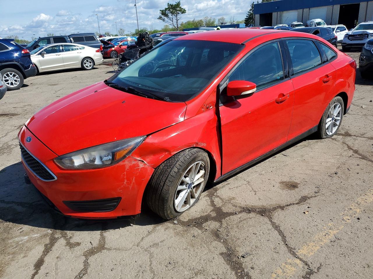 2017 Ford Focus Se - zdjęcie główne