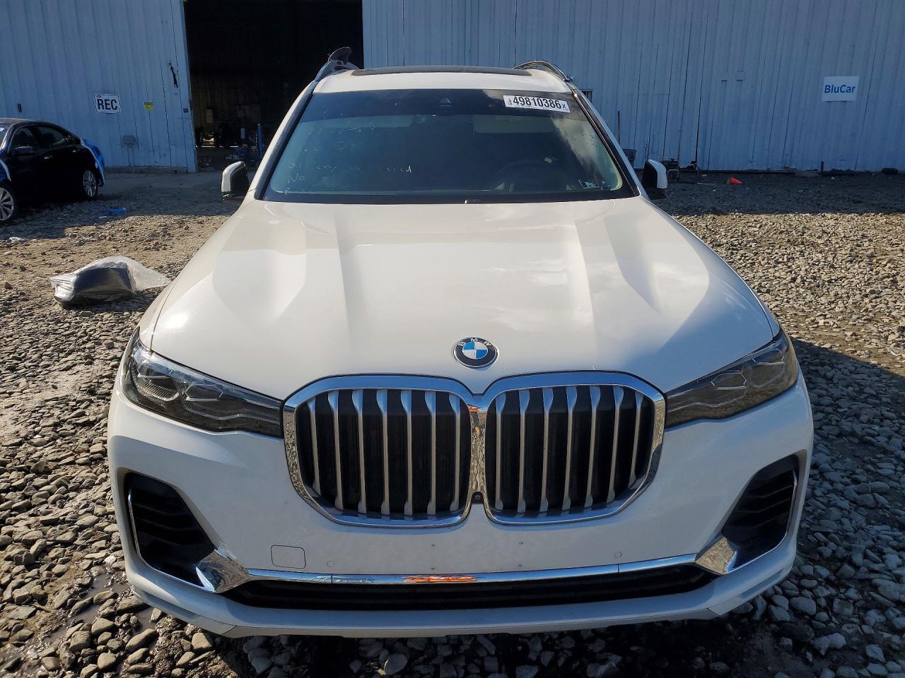 2022 BMW X7 xDrive40I - zdjęcie 5