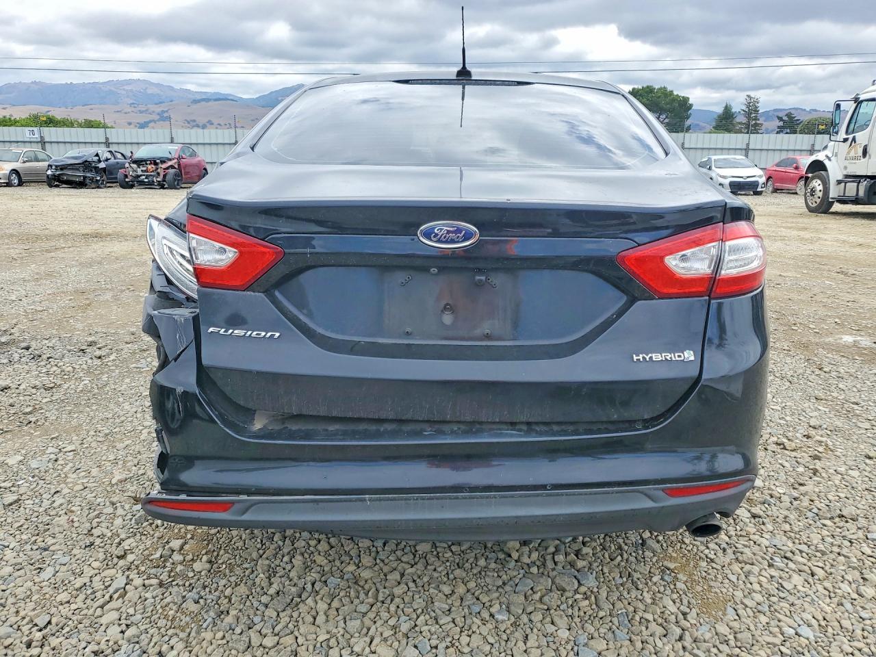 2016 Ford Fusion S Hybrid - zdjęcie 6