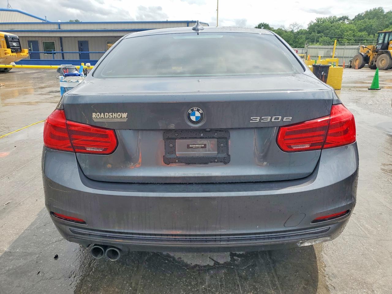 2018 BMW 330E - zdjęcie 6