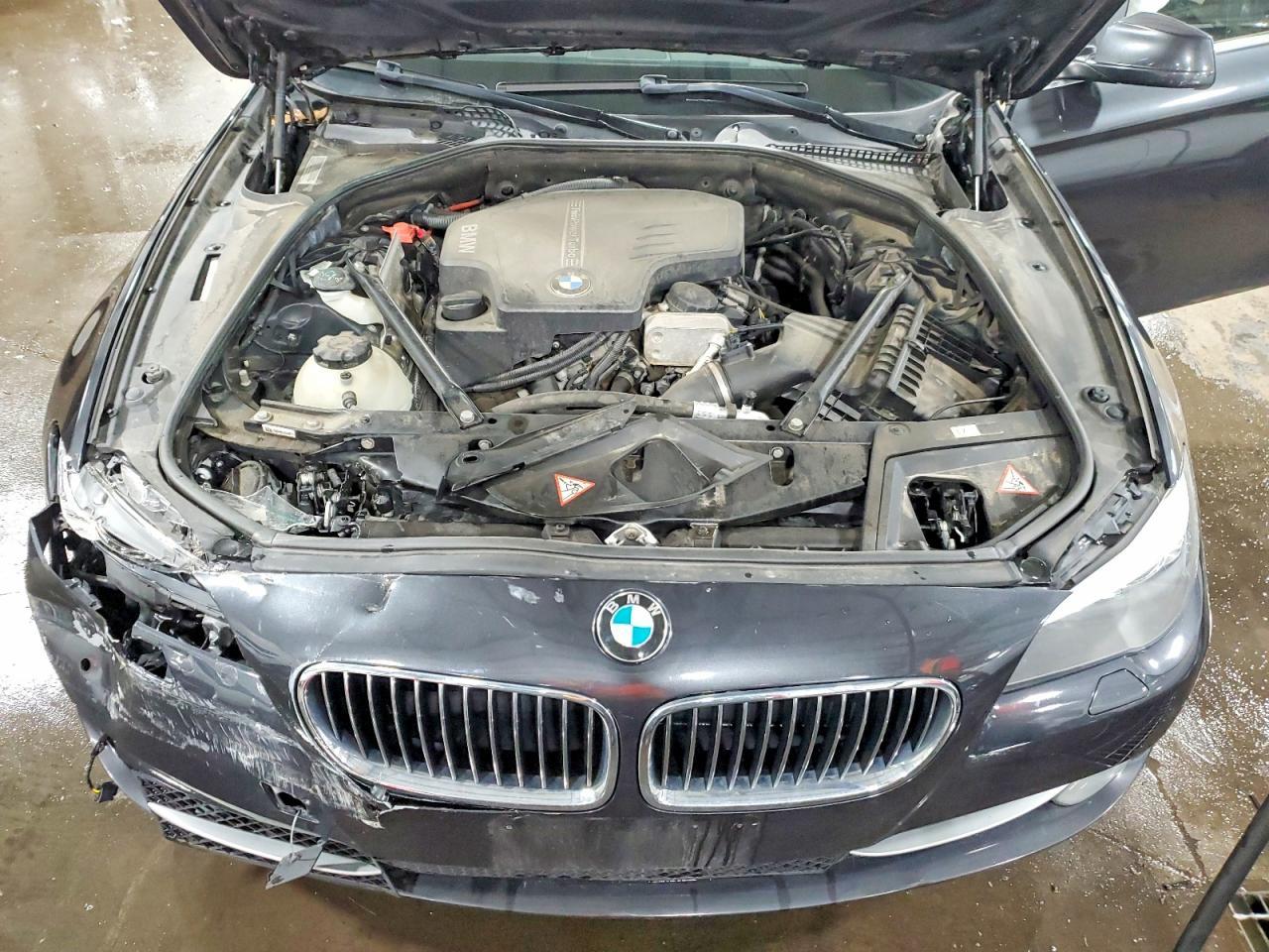 2013 BMW 528 Xi - zdjęcie 11