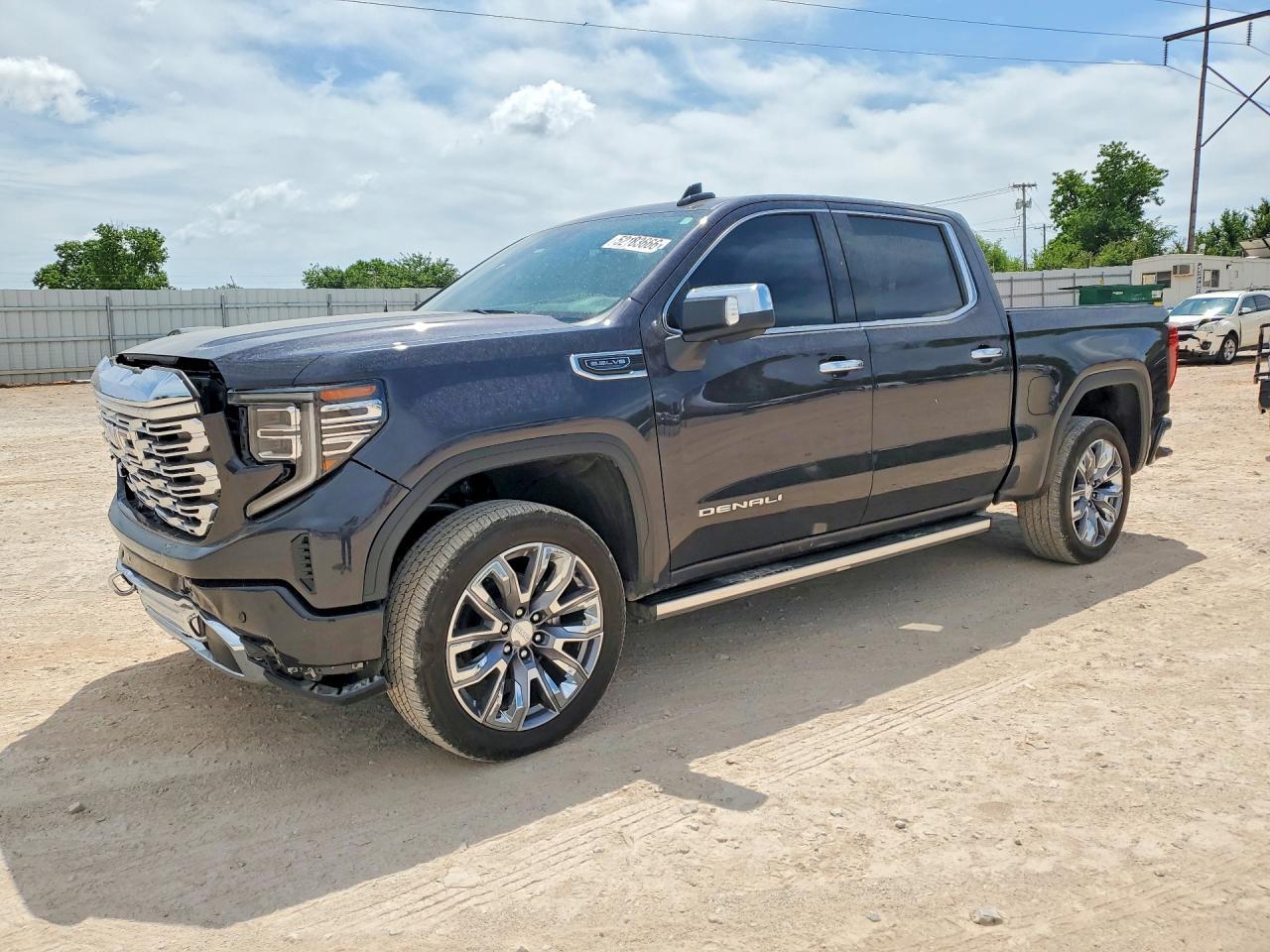 2025 GMC Sierra K1500 Denali - zdjęcie główne