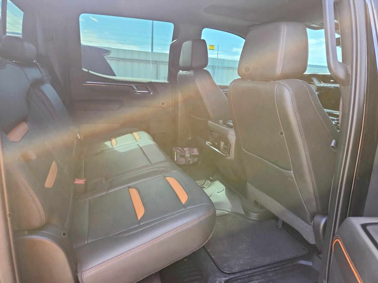 2022 GMC Sierra K1500 At4 - zdjęcie 10