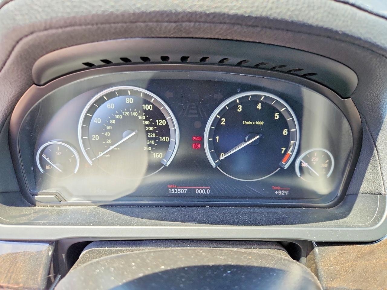2013 BMW 740 Lxi - zdjęcie 9
