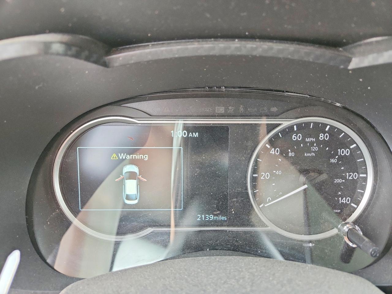 2025 Nissan Versa Sv - zdjęcie 9