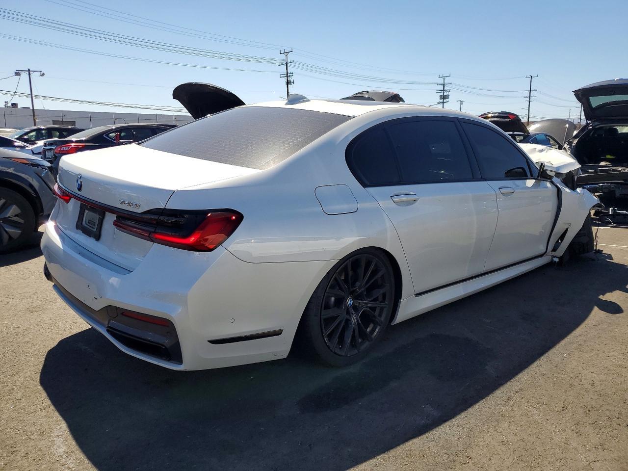 2020 BMW 740 I - zdjęcie 3