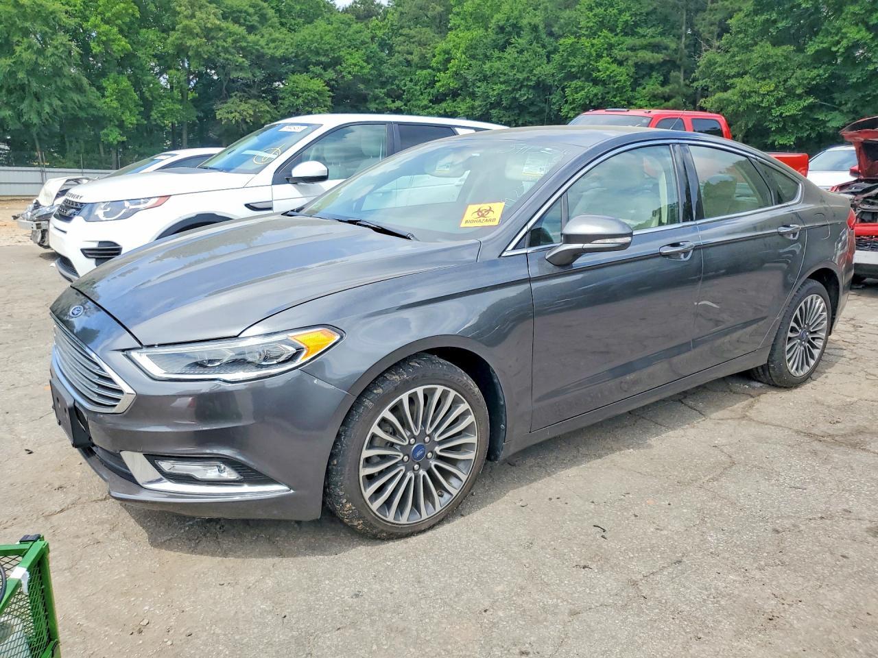2018 Ford Fusion Titanium - zdjęcie główne