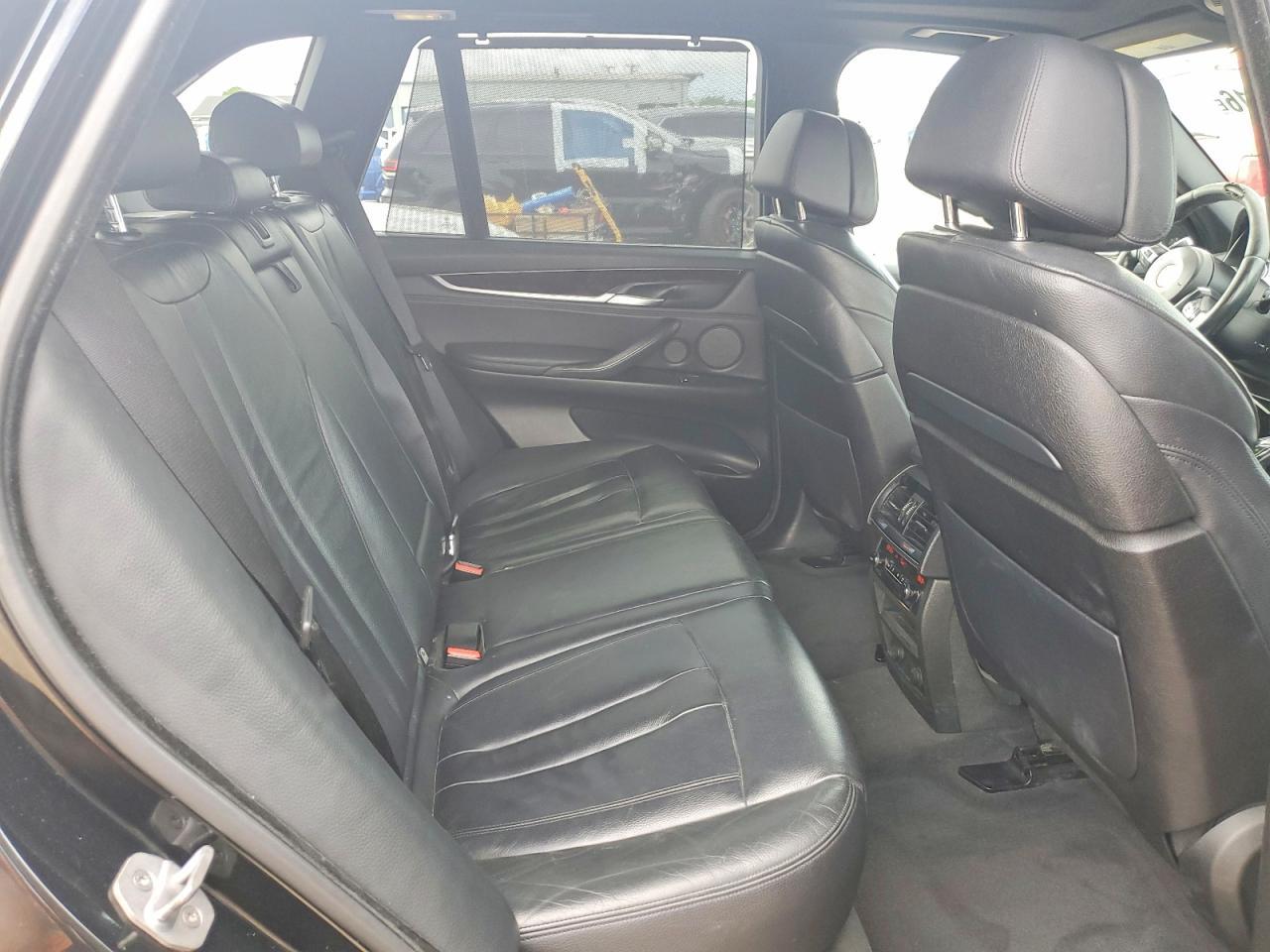 2014 BMW X5 xDrive50I - zdjęcie 11