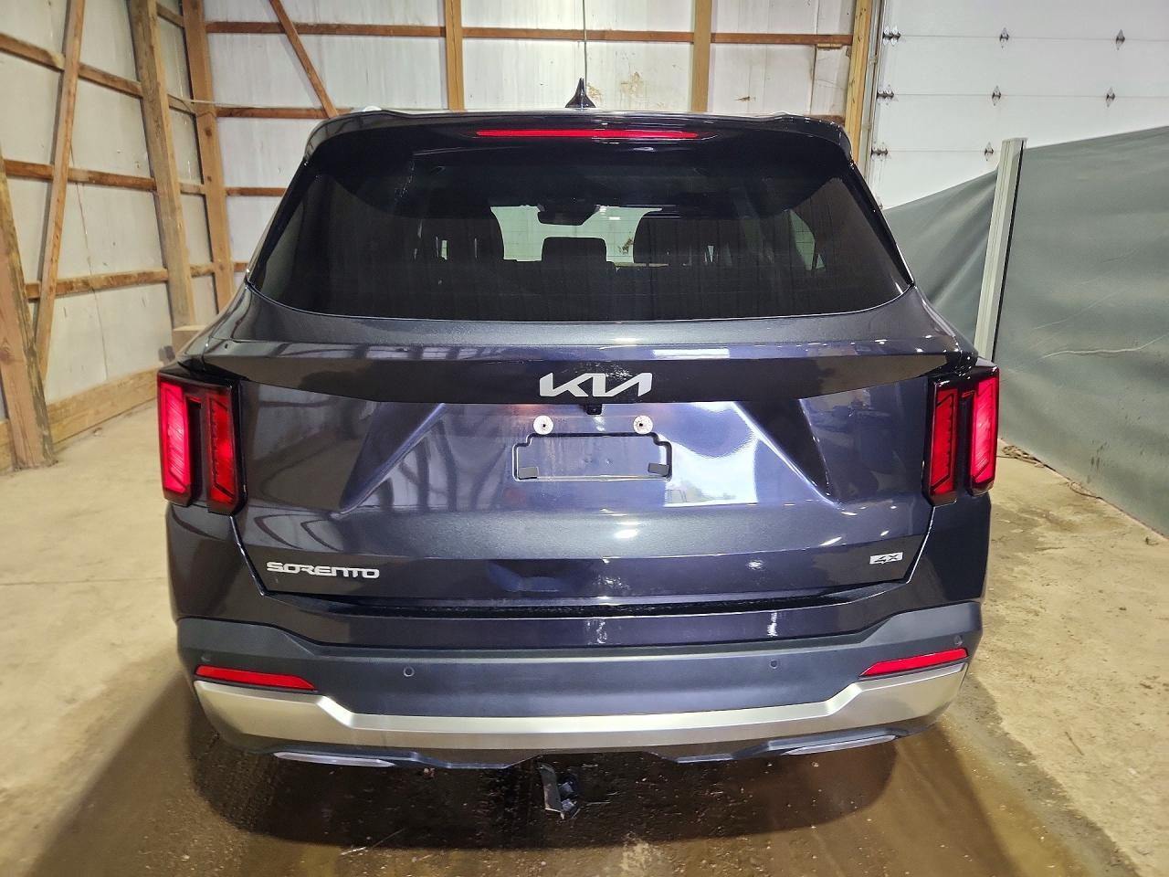 2025 Kia Sorento S - zdjęcie 6