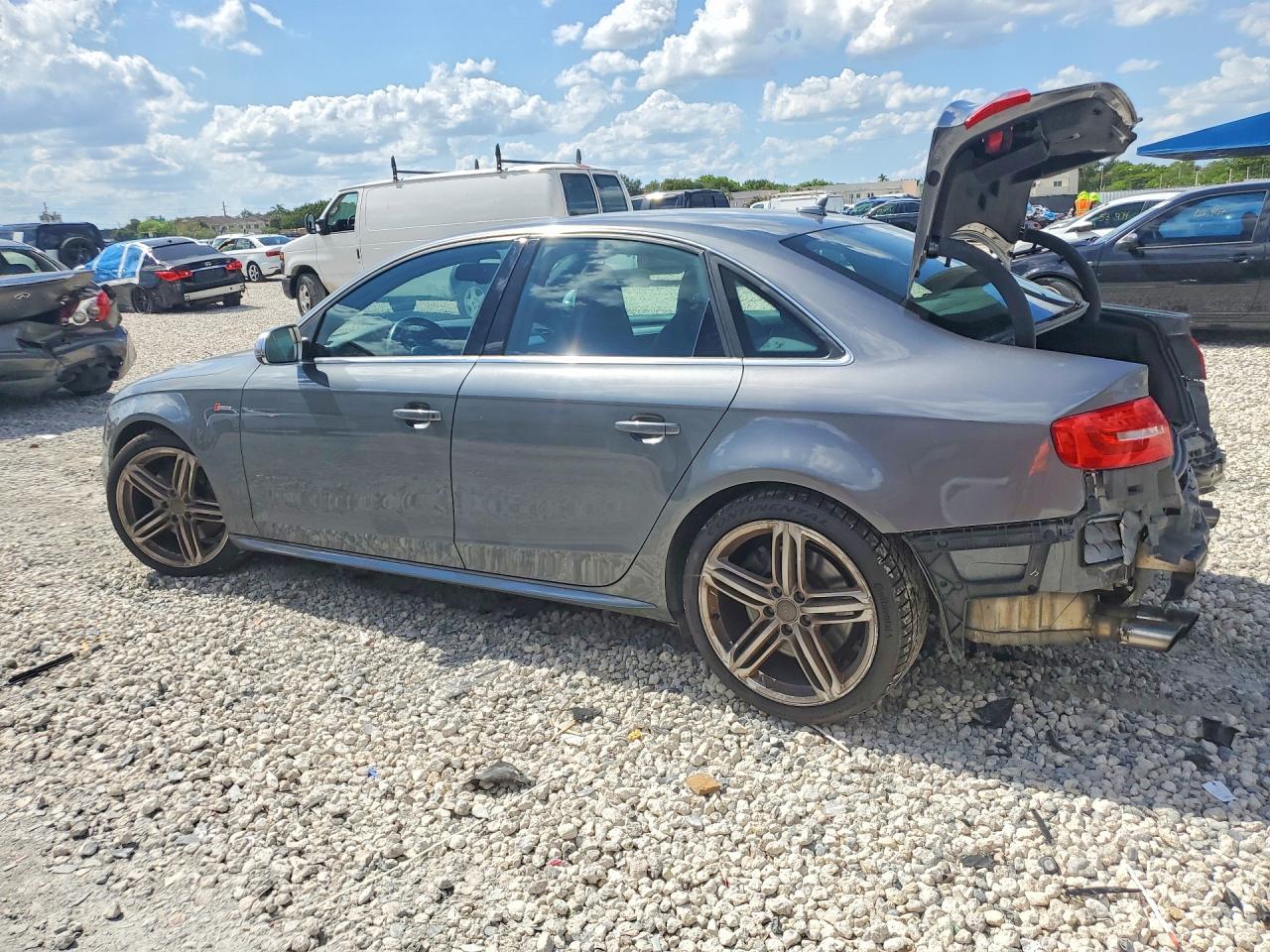 2013 Audi S4 Premium Plus - zdjęcie 2