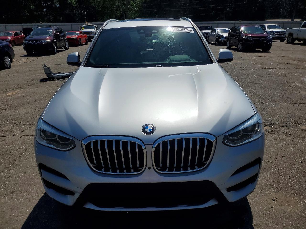 2021 BMW X3 xDrive30I - zdjęcie 5