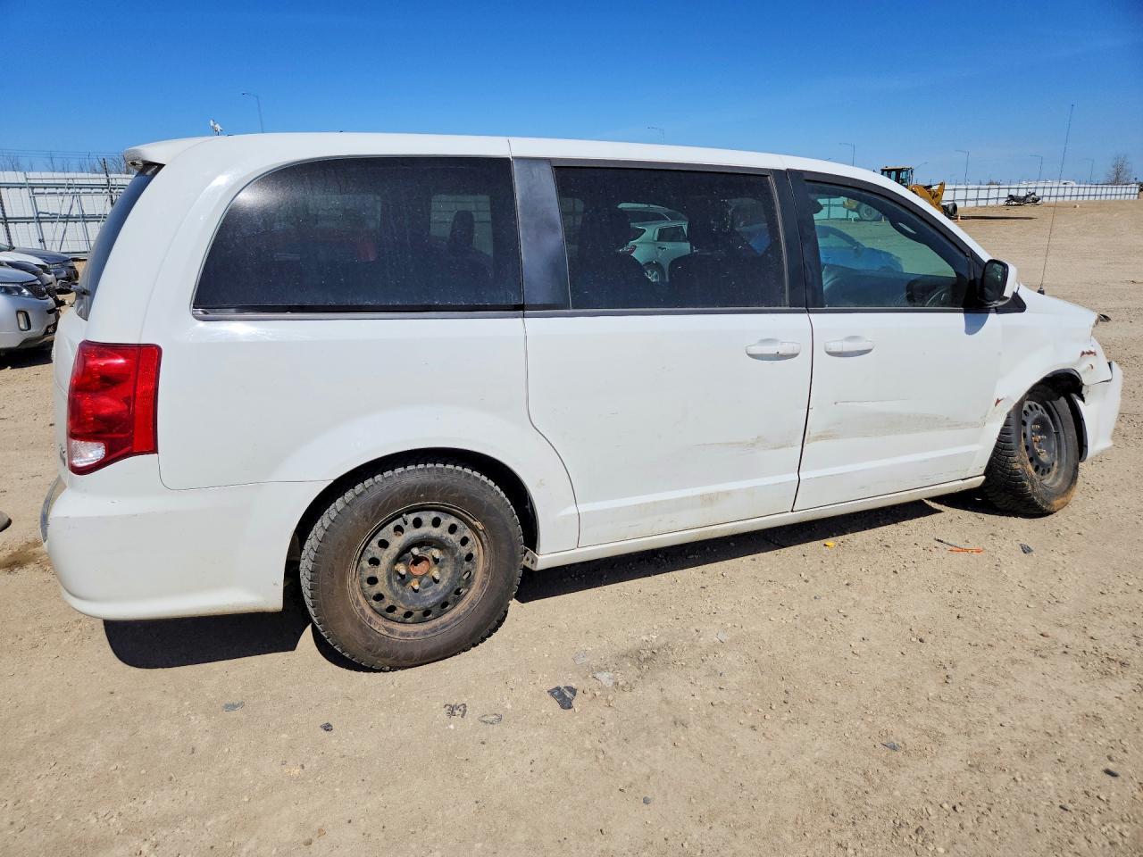 2019 Dodge Grand Caravan Gt - zdjęcie 3