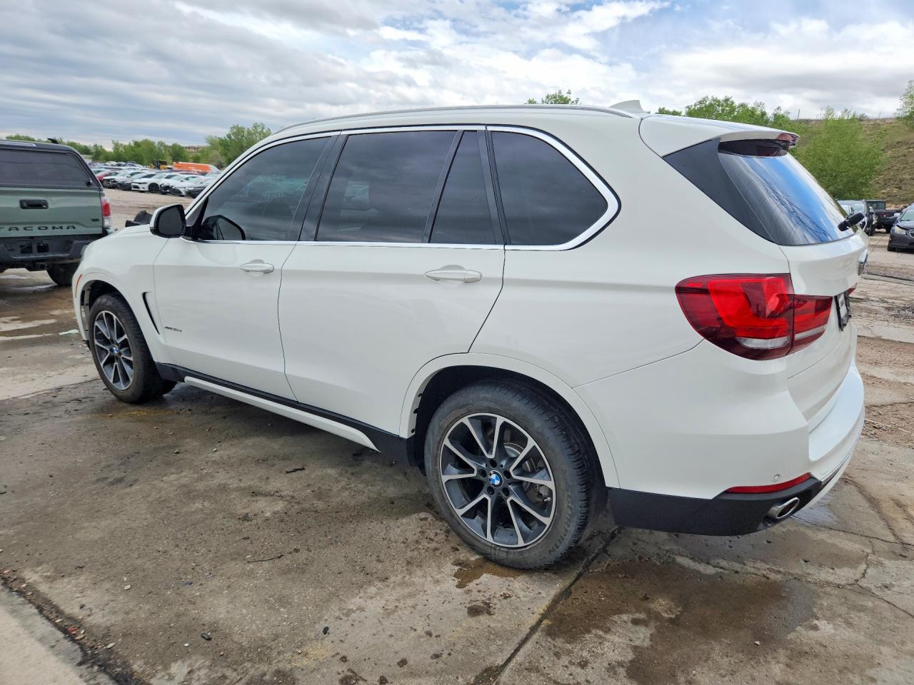 2014 BMW X5 xDrive35D - zdjęcie 2