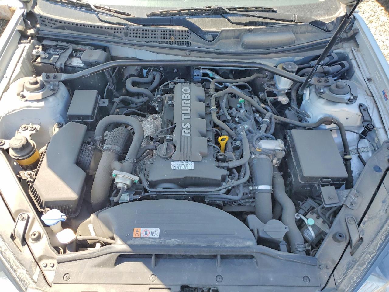 2013 Hyundai Genesis Coupe 2.0T - zdjęcie 11