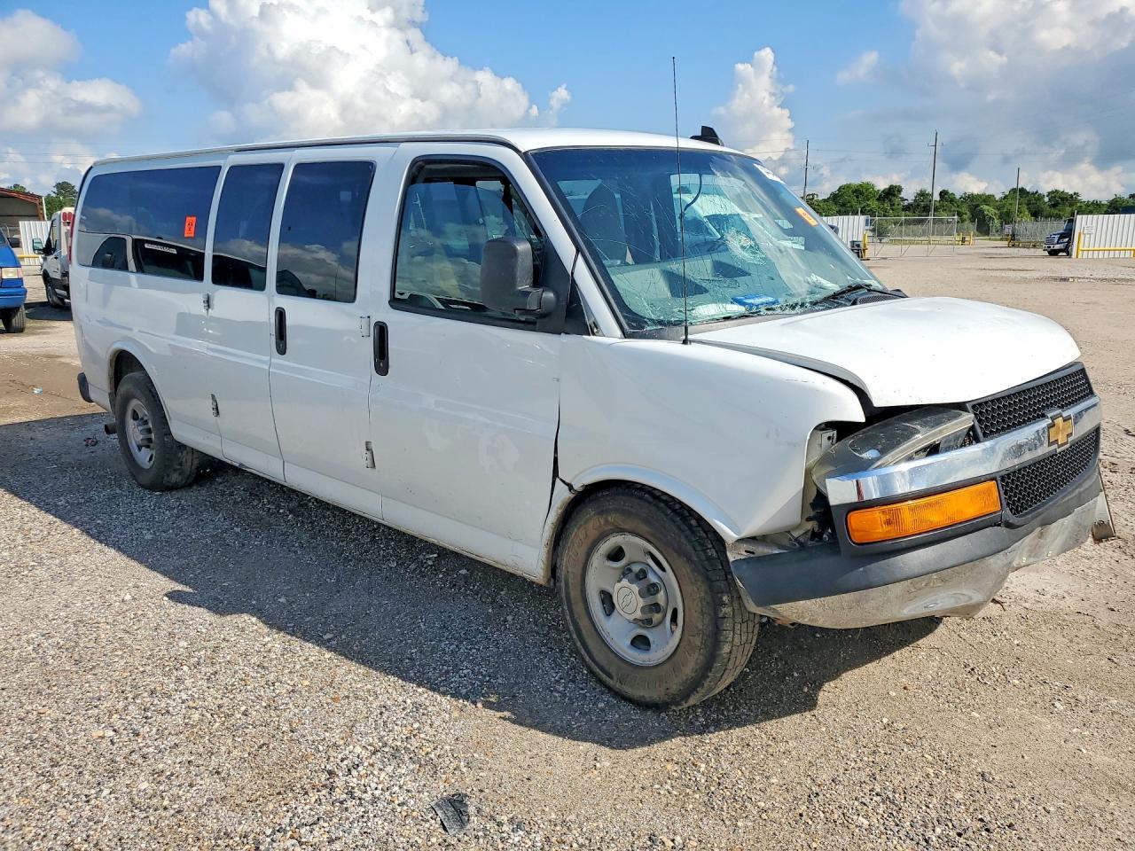 2018 Chevrolet Express G3500 Lt - zdjęcie 4