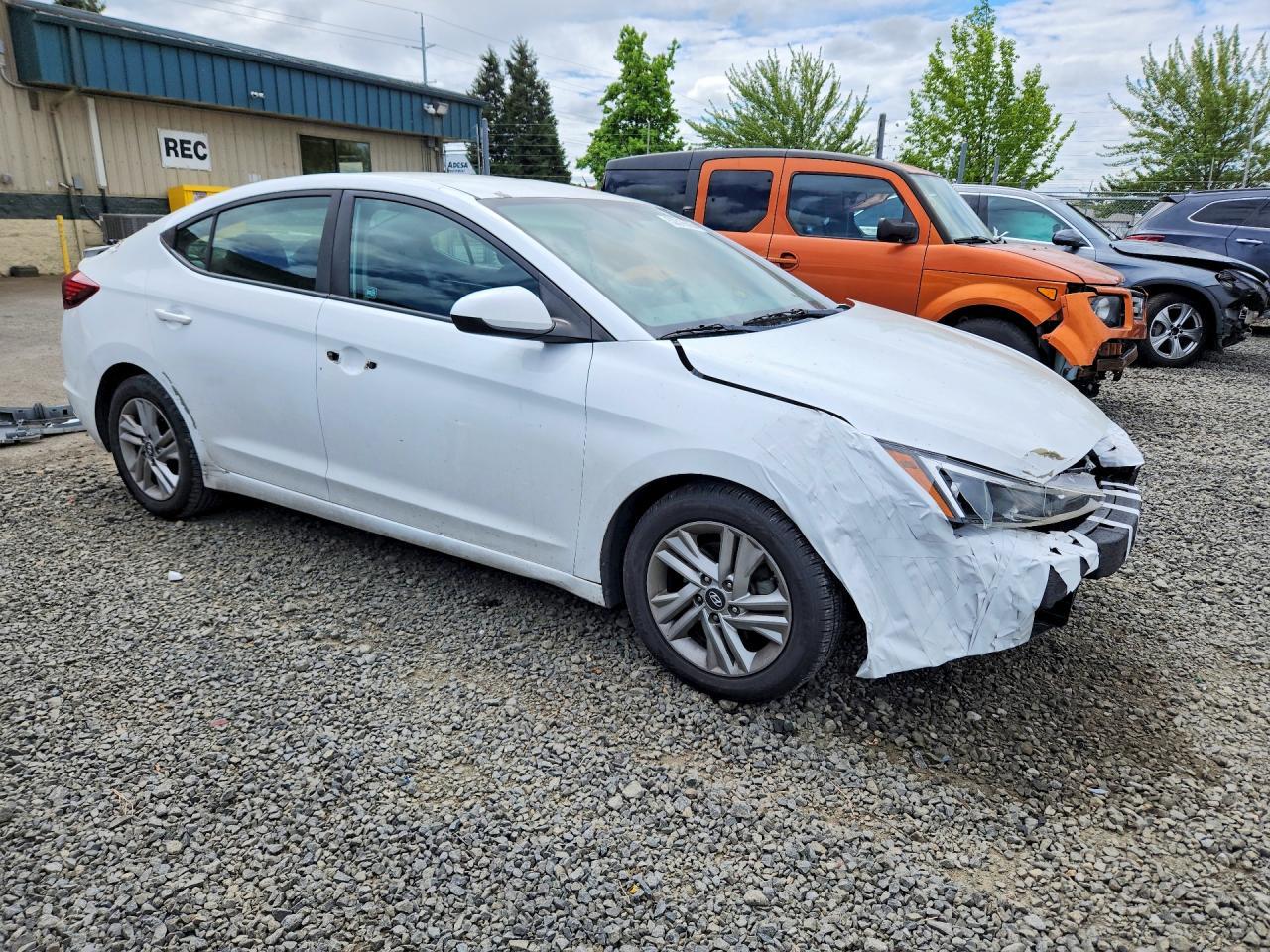 2020 Hyundai Elantra Sel - zdjęcie 4