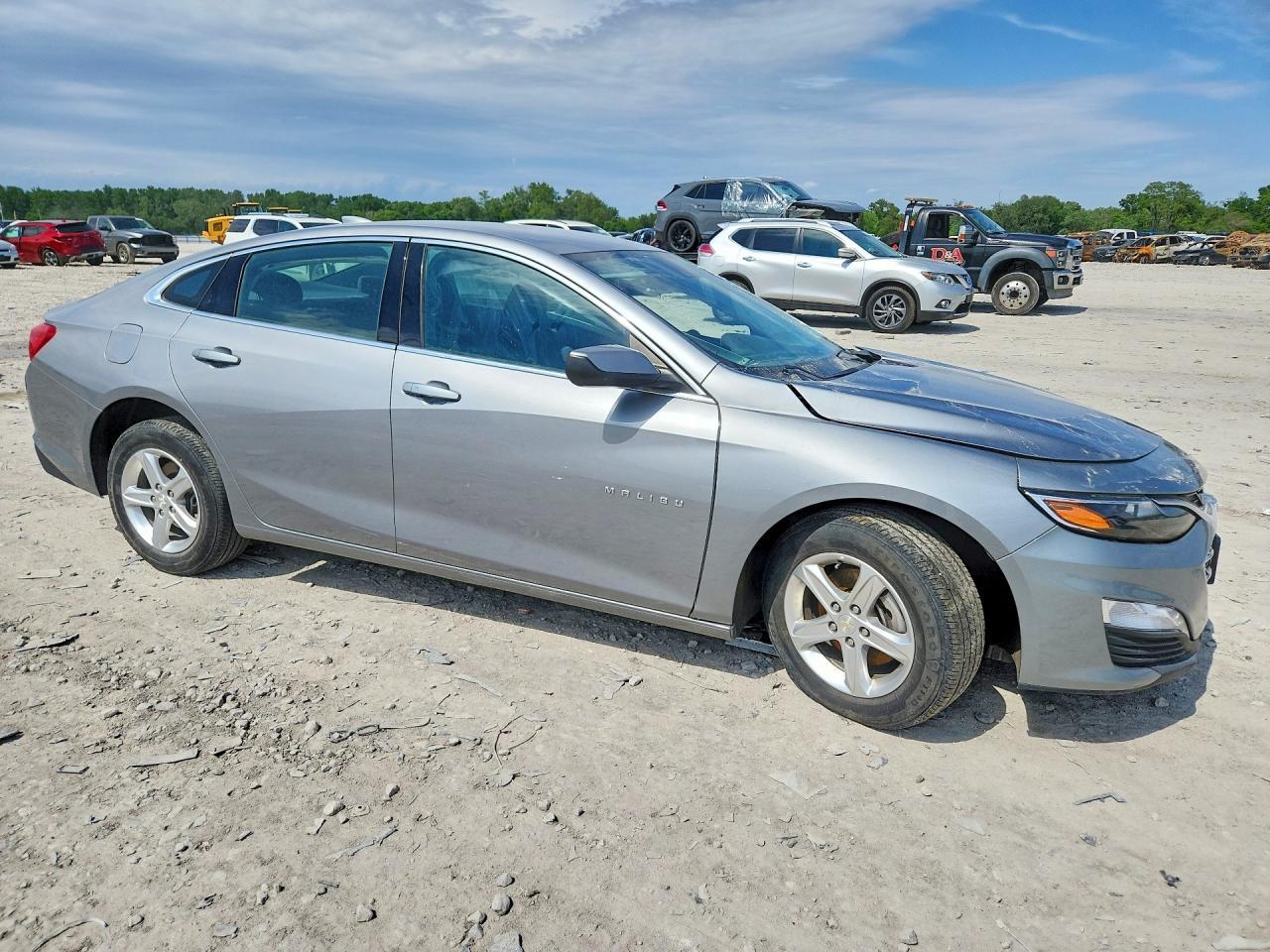 2023 Chevrolet Malibu Lt - zdjęcie 4